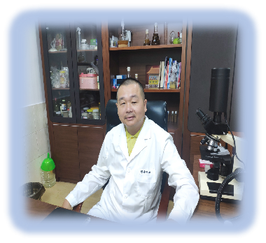 何伟东